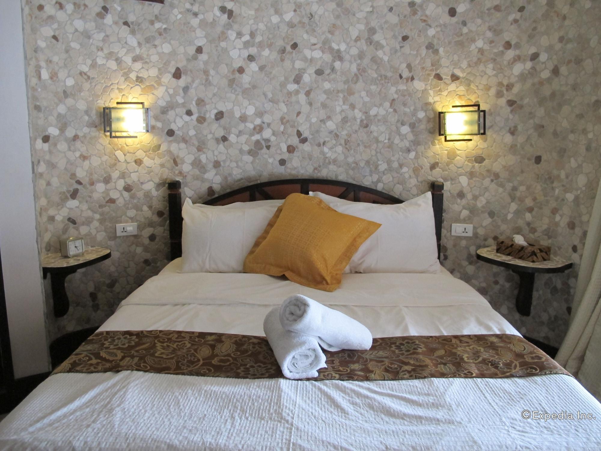 Utopia Resort & Spa Puerto Galera Dış mekan fotoğraf