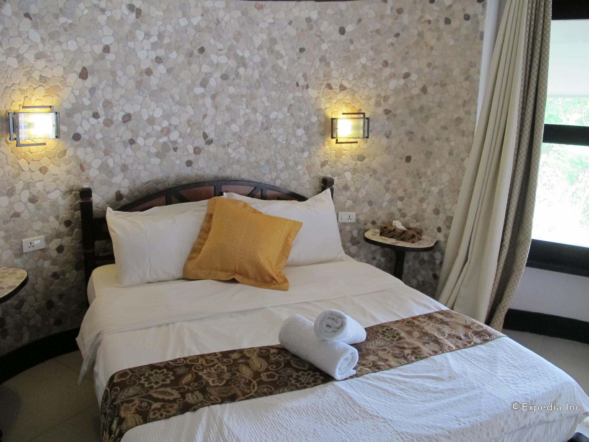 Utopia Resort & Spa Puerto Galera Dış mekan fotoğraf