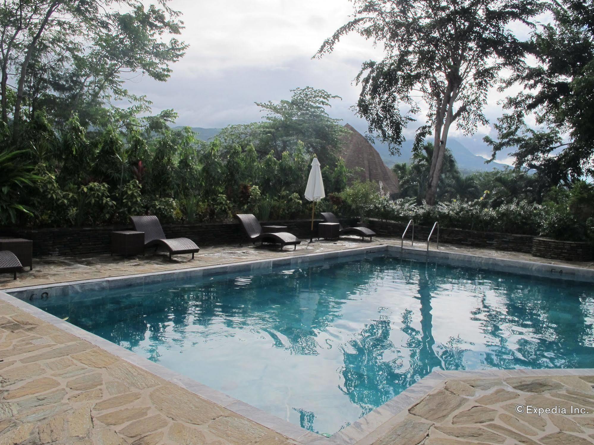 Utopia Resort & Spa Puerto Galera Dış mekan fotoğraf