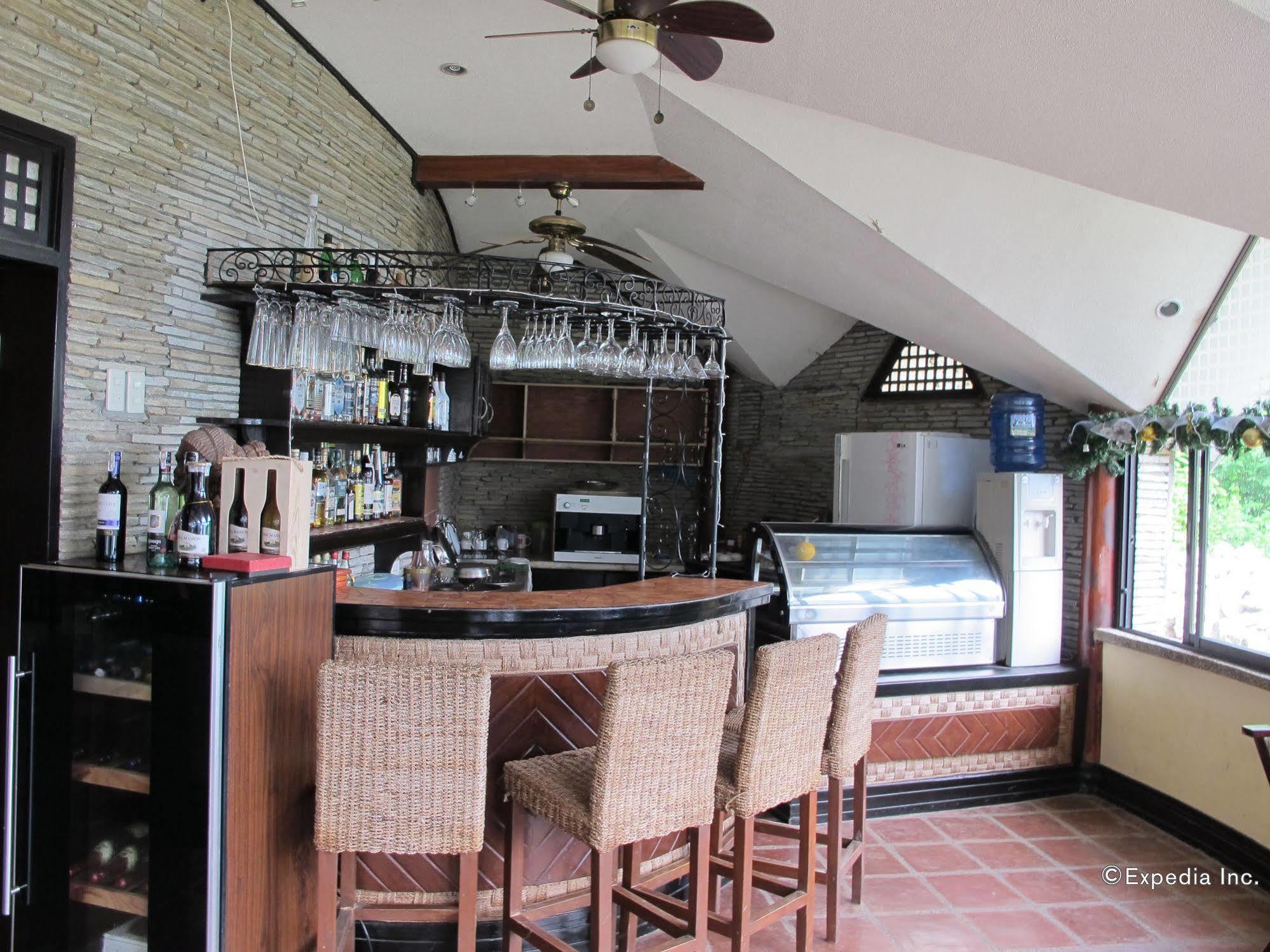 Utopia Resort & Spa Puerto Galera Dış mekan fotoğraf